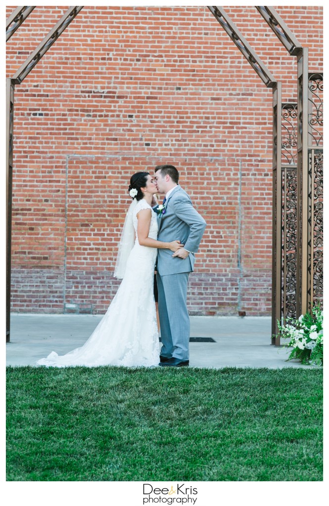 Heirloom Inn Wedding Photos