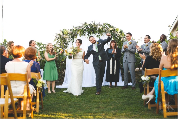 Scribner Bend Vineyard Wedding Photographer