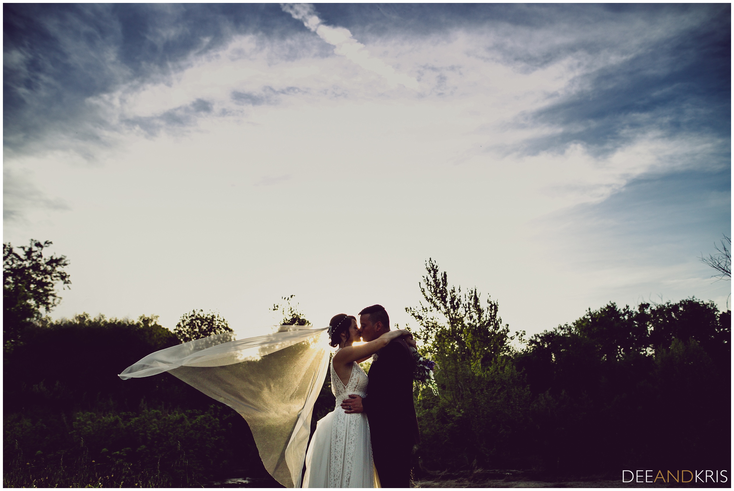 Romance Photo, Winters California Wedding Photographers Green River Brewing and Tap House