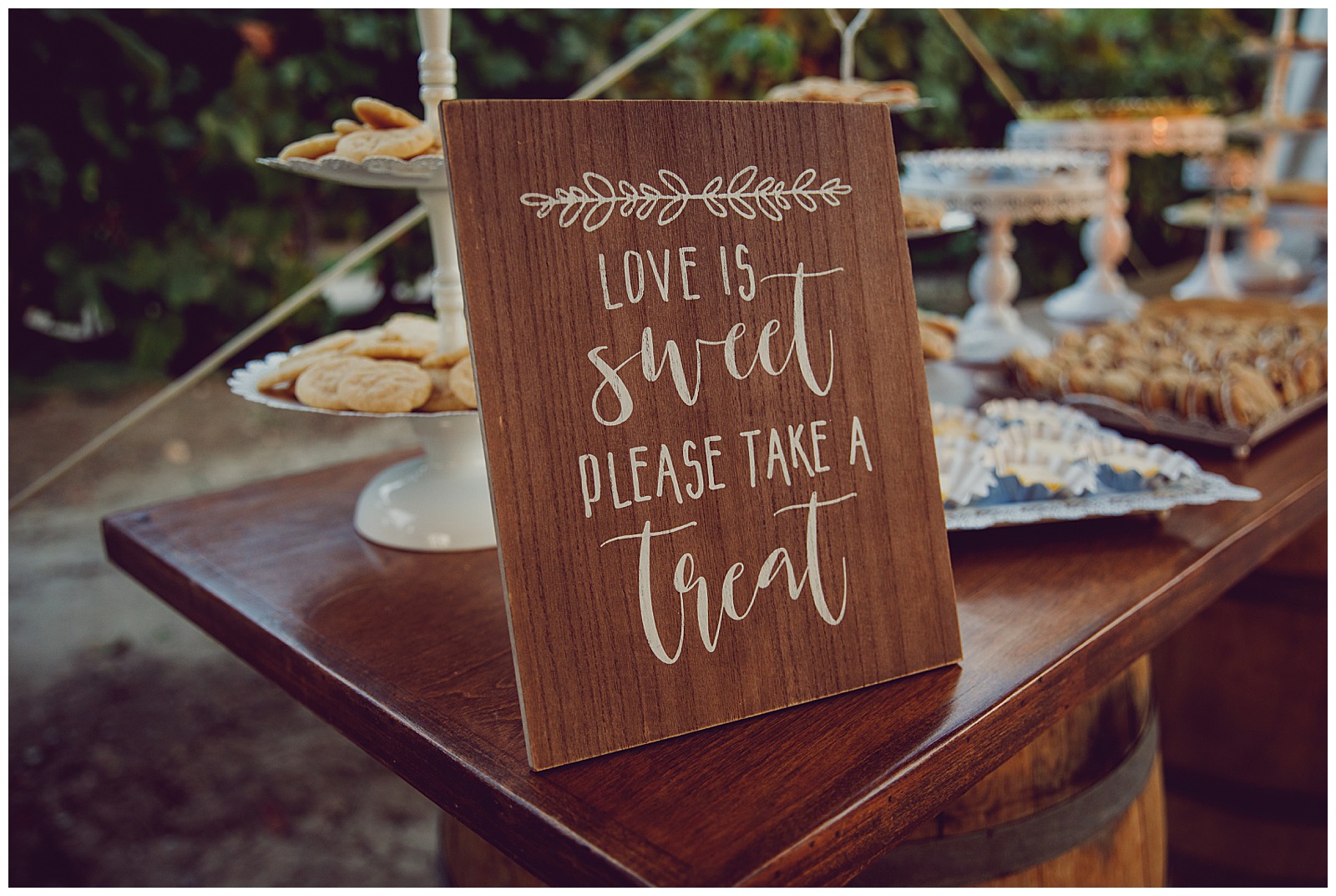 Wedding sign for dessert bar